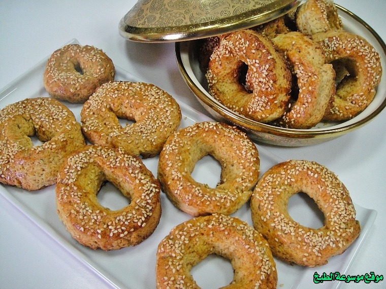 http://photos.encyclopediacooking.com/image/recipes_pictures-algerian-biscuits-eid-cookies-recipe.jpg