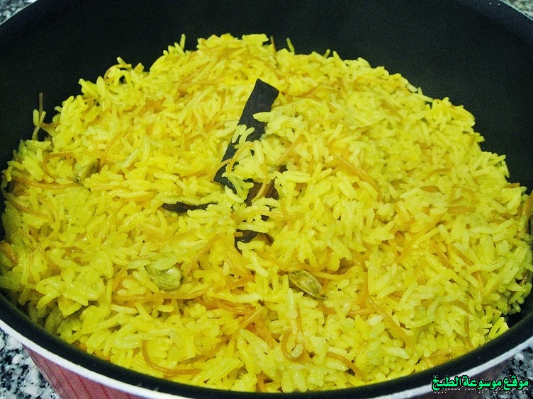 http://photos.encyclopediacooking.com/image/recipes_pictures-arab-yellow-rice-recipe5.jpg