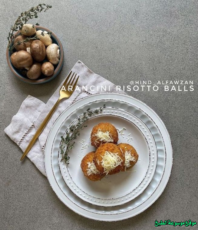 http://photos.encyclopediacooking.com/image/recipes_pictures-arancini-risotto-balls-recipe.jpg
