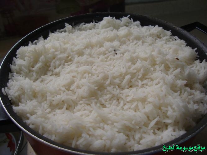 http://photos.encyclopediacooking.com/image/recipes_pictures-bahrain-robyan-machboos-recipe15.jpg