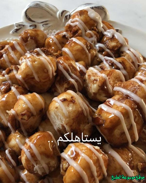 http://photos.encyclopediacooking.com/image/recipes_pictures-beehive-buns-caramel-cinnamon-recipe9.jpg