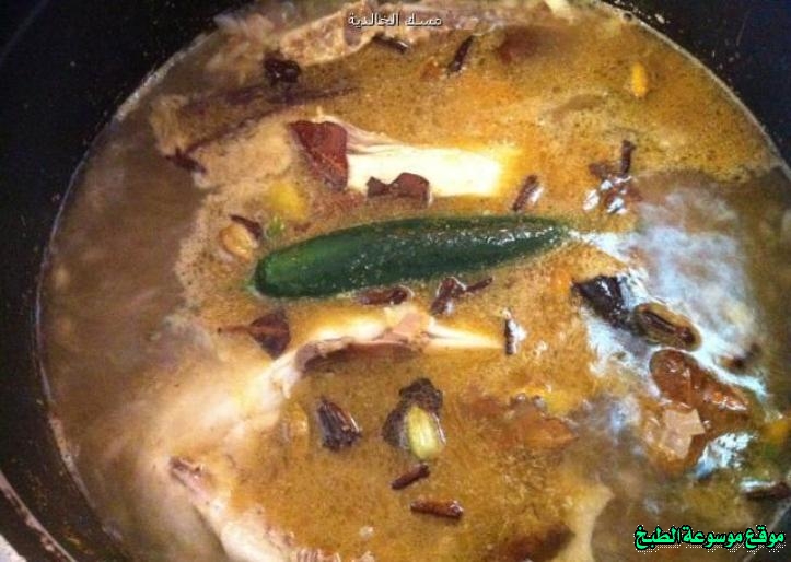 http://photos.encyclopediacooking.com/image/recipes_pictures-chicken-majboos-kuwaiti-recipe4.jpeg