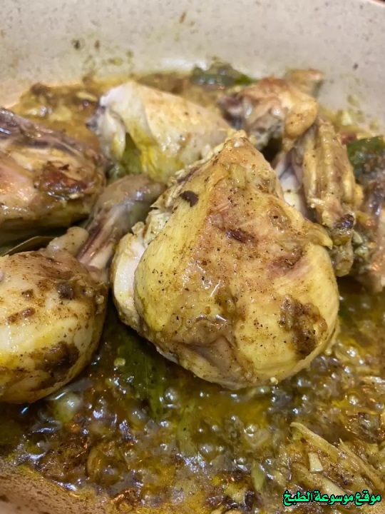 http://photos.encyclopediacooking.com/image/recipes_pictures-chicken-salona-indian-style-with-coconut-milk-recipe1.jpg