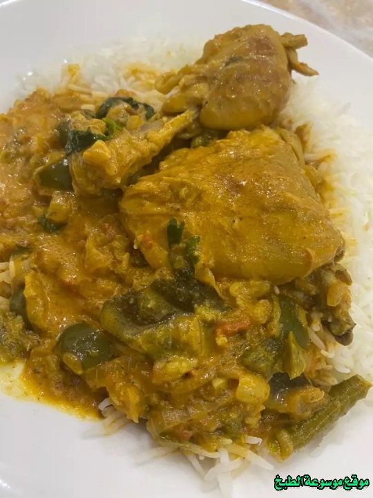 http://photos.encyclopediacooking.com/image/recipes_pictures-chicken-salona-indian-style-with-coconut-milk-recipe9.jpg