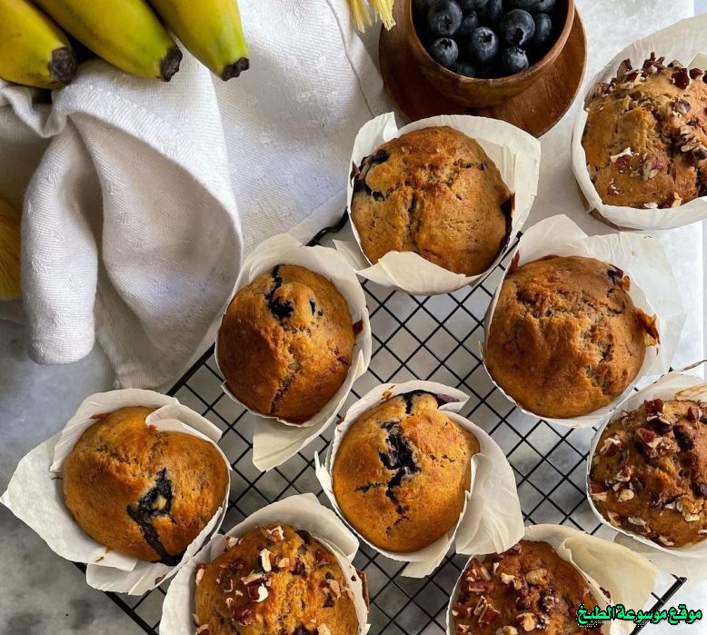 http://photos.encyclopediacooking.com/image/recipes_pictures-easy-banana-and-blueberry-muffins-recipe.jpg