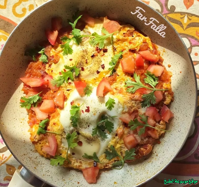 http://photos.encyclopediacooking.com/image/recipes_pictures-egg-shakshuka-with-fresh-tomatoes-recipe.jpg