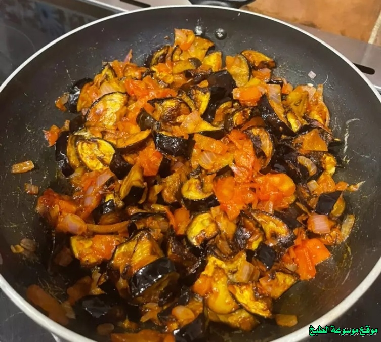 http://photos.encyclopediacooking.com/image/recipes_pictures-eggplant-hamsa-recipe-arabic.jpg