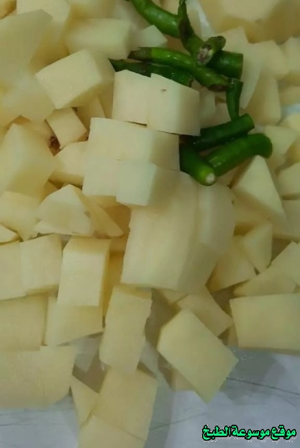 http://photos.encyclopediacooking.com/image/recipes_pictures-emirati-aydam-potatoes-recipe4.jpg