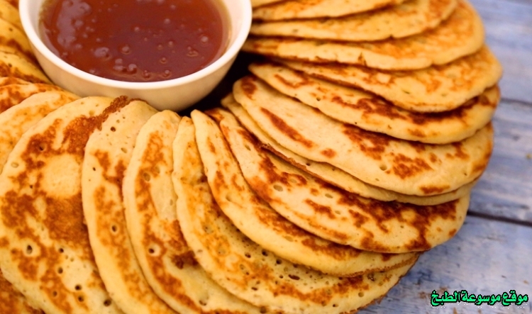 http://photos.encyclopediacooking.com/image/recipes_pictures-emirati-chebab-bread-recipe-traditional-food-in-uae6.jpg