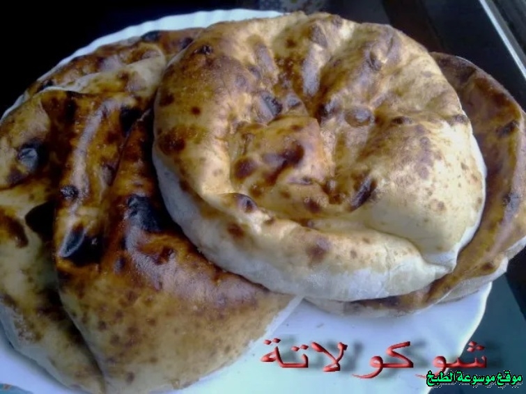         traditional emirati bread khobz recipe in uae