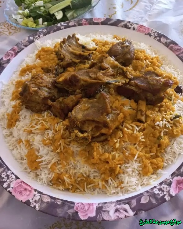 http://photos.encyclopediacooking.com/image/recipes_pictures-emirati-kabsa-rice-with-lamb-recipe.jpg