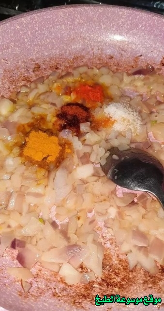 http://photos.encyclopediacooking.com/image/recipes_pictures-emirati-kabsa-rice-with-lamb-recipe16.jpg