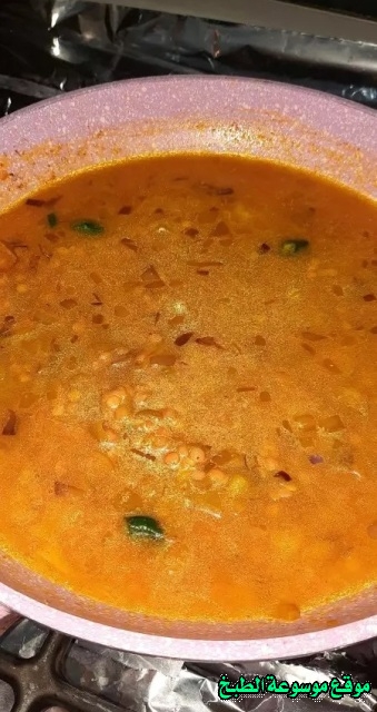 http://photos.encyclopediacooking.com/image/recipes_pictures-emirati-kabsa-rice-with-lamb-recipe19.jpg