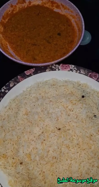 http://photos.encyclopediacooking.com/image/recipes_pictures-emirati-kabsa-rice-with-lamb-recipe23.jpg