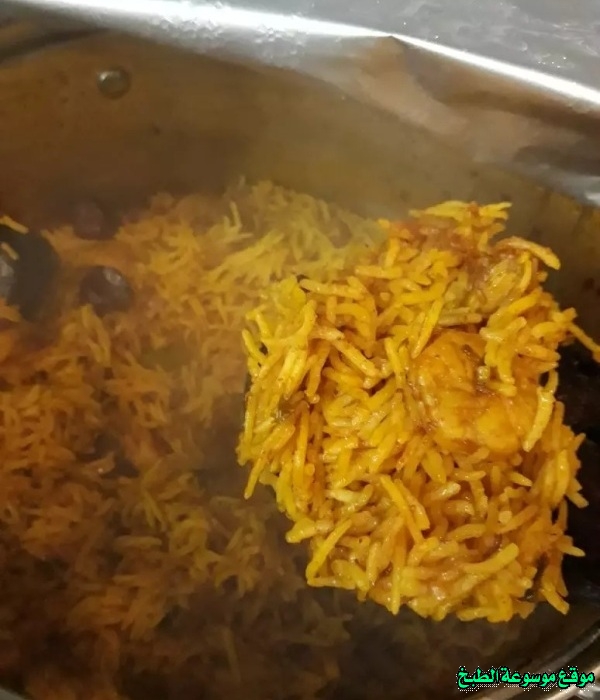 http://photos.encyclopediacooking.com/image/recipes_pictures-emirati-machboos-rice-rubyan-recipe29.jpg