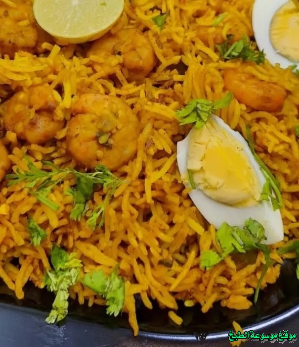 http://photos.encyclopediacooking.com/image/recipes_pictures-emirati-machboos-rice-rubyan-recipe30.jpg