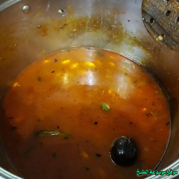 http://photos.encyclopediacooking.com/image/recipes_pictures-emirati-shrimp-rubyan-kabsa-recipe12.jpg