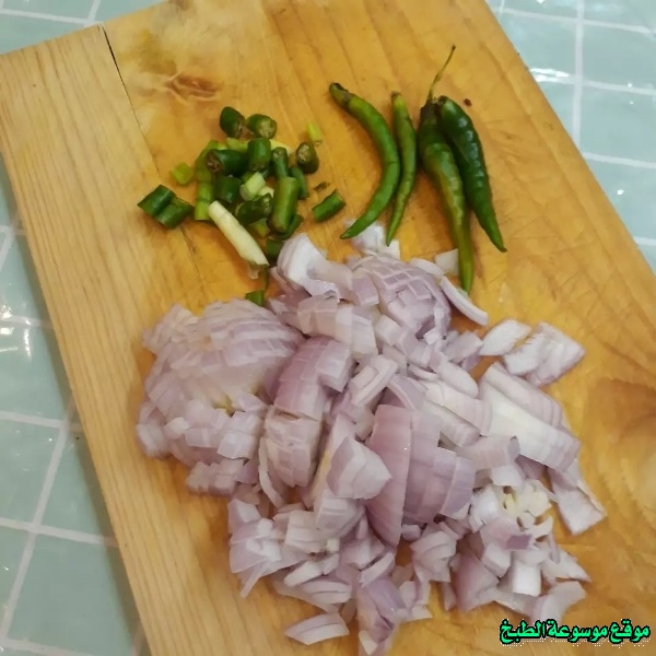 http://photos.encyclopediacooking.com/image/recipes_pictures-emirati-shrimp-rubyan-kabsa-recipe5.jpg