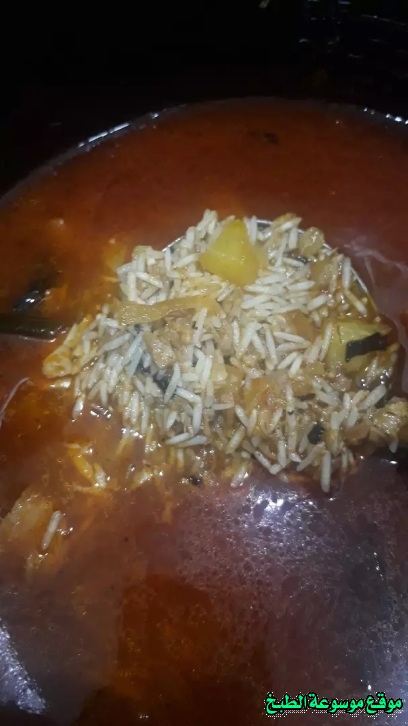 http://photos.encyclopediacooking.com/image/recipes_pictures-emirati-tuna-machboos-recipe16.jpg