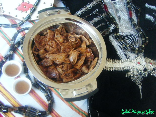 http://photos.encyclopediacooking.com/image/recipes_pictures-fatteh-al-janubiyah-recipe14.jpg