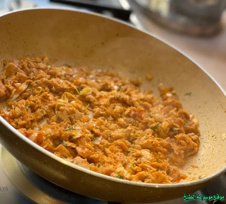 http://photos.encyclopediacooking.com/image/recipes_pictures-hamsa-tuna-recipe-arabic.jpg