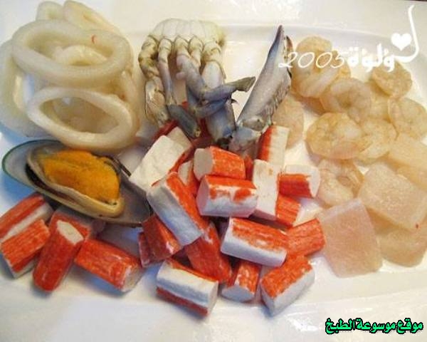 http://photos.encyclopediacooking.com/image/recipes_pictures-how-to-cook-soups-seafood-in-arabic-recipe-%D8%B4%D9%88%D8%B1%D8%A8%D8%A9-%D8%A8%D8%AD%D8%B1%D9%8A%D8%A7%D8%AA-%D8%A8%D8%A7%D9%84%D9%83%D8%B1%D9%8A%D9%85%D8%A93.jpg
