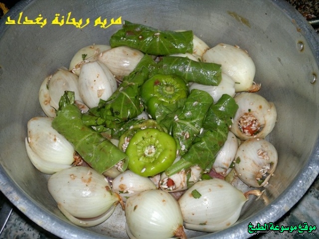 http://photos.encyclopediacooking.com/image/recipes_pictures-iraqi-dolma-ingredients9.jpg