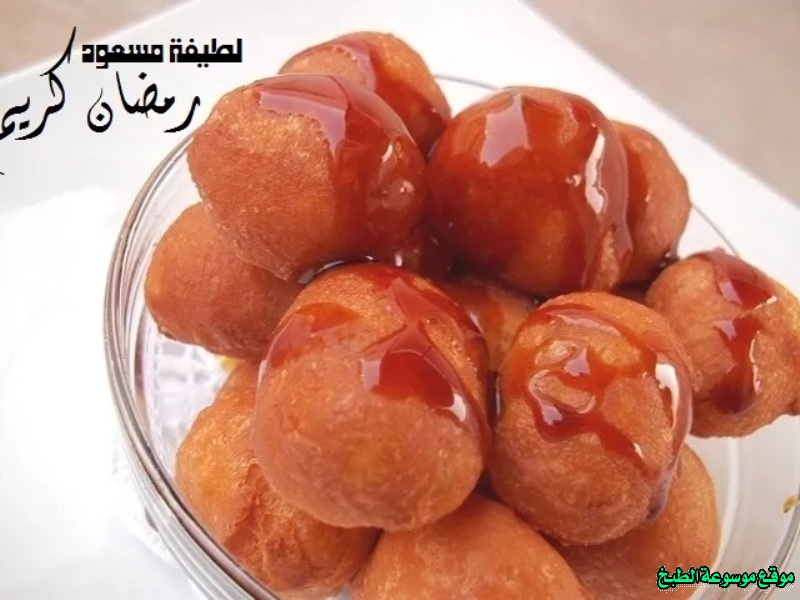 http://photos.encyclopediacooking.com/image/recipes_pictures-luqaimat-emirati-recipe10.jpg