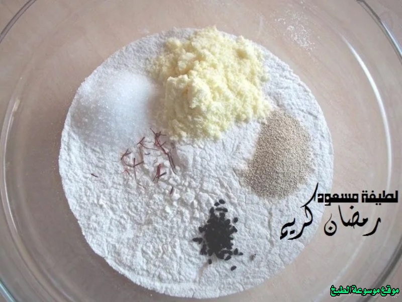 http://photos.encyclopediacooking.com/image/recipes_pictures-luqaimat-emirati-recipe3.jpg