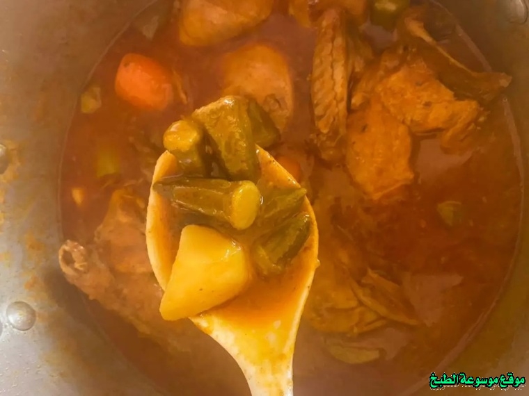 http://photos.encyclopediacooking.com/image/recipes_pictures-okra-salona-with-chicken-and-potatoes-recipe.jpg