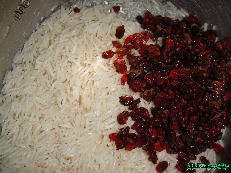 http://photos.encyclopediacooking.com/image/recipes_pictures-rice-pilaf-recipe-with-zarshak-shireen3.jpg