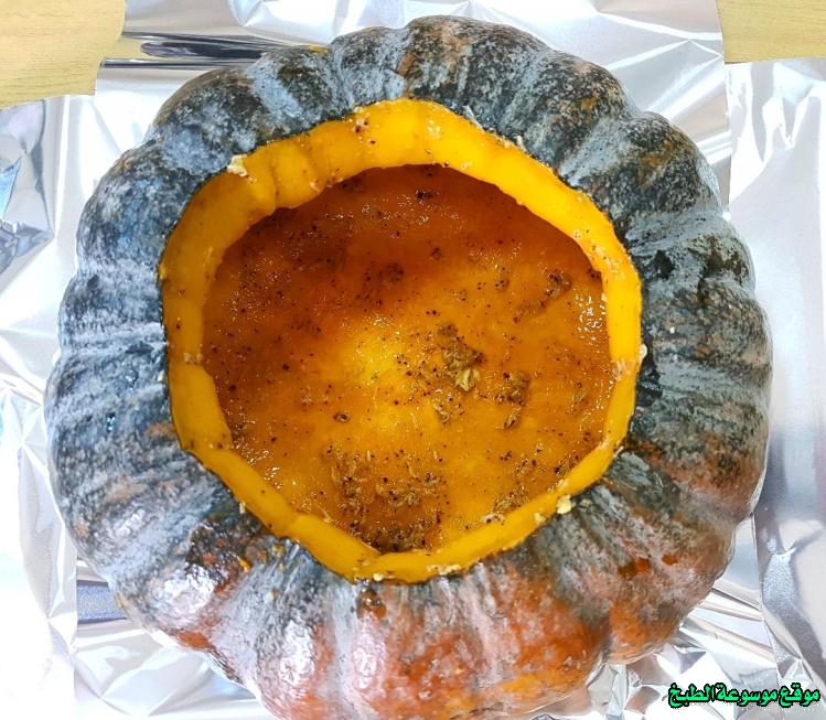 http://photos.encyclopediacooking.com/image/recipes_pictures-stuffed-pumpkin-with-meat-and-rice-recipe2.jpg