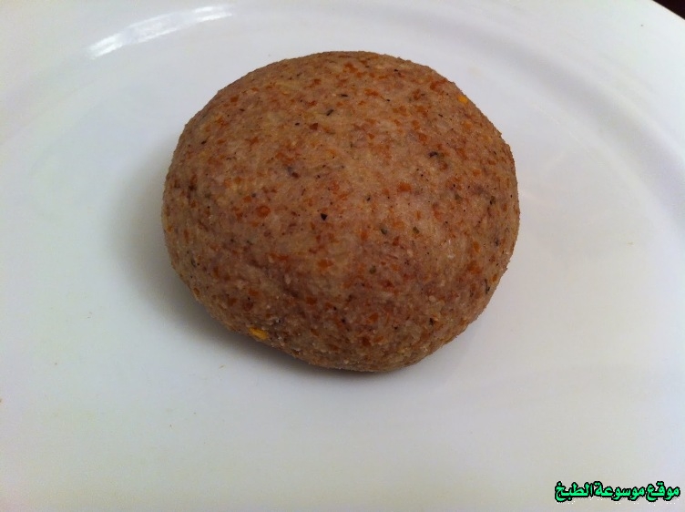 http://photos.encyclopediacooking.com/image/recipes_pictures-syrian-grilled-kibbeh-meshwi-yeh-recipe5.jpg
