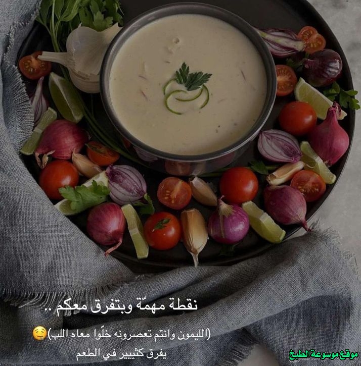 http://photos.encyclopediacooking.com/image/recipes_pictures-tahini-sauce-dip-recipe7.jpg