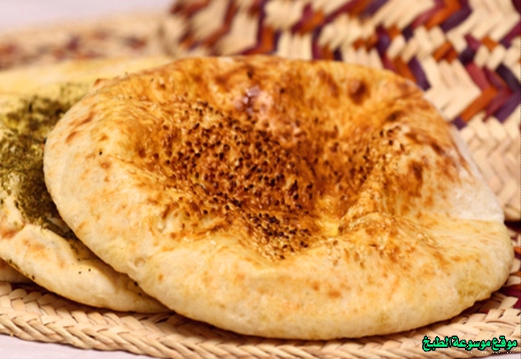           traditional emirati bread khobz recipe in uae
