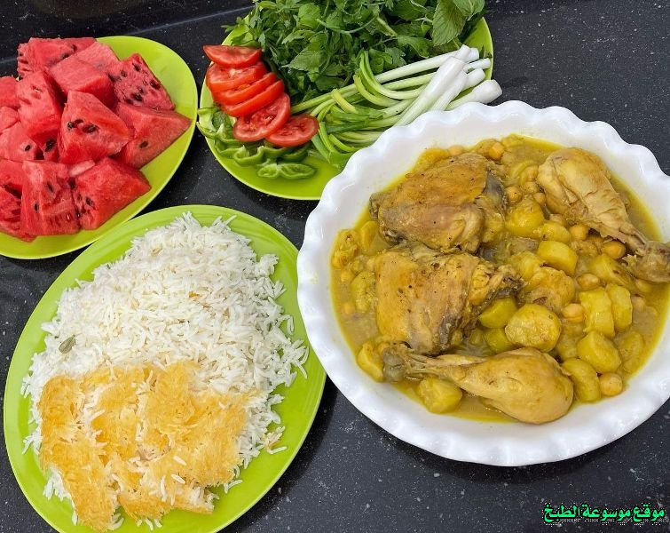 http://photos.encyclopediacooking.com/image/recipes_picturesbroth-chicken-recipe-traditional-food-in-iraq.jpg