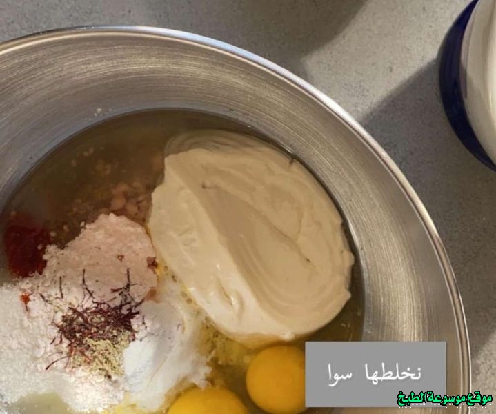 http://photos.encyclopediacooking.com/image/recipes_pictureshow-to-make-saudi-arabian-saffron-basbousa-recipe-in-arabic3.jpg