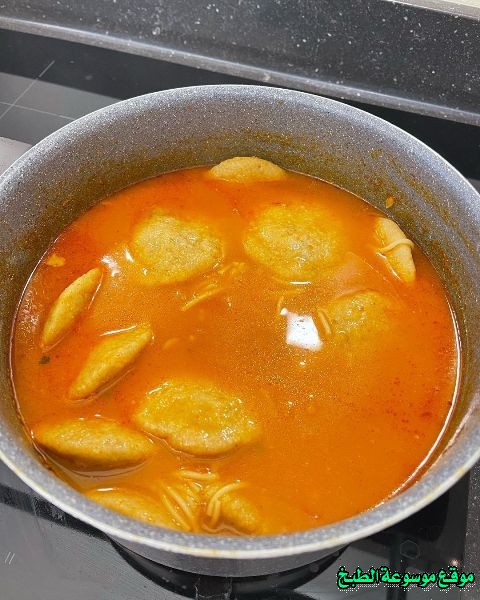 http://photos.encyclopediacooking.com/image/recipes_picturesiraqi-kubbeh-soup-recipe24.jpg