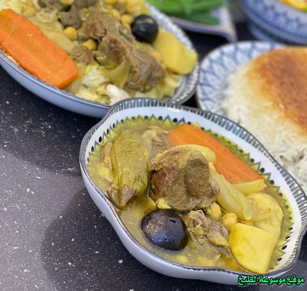 http://photos.encyclopediacooking.com/image/recipes_pictureslamb-tashreeb-traditional-food-in-iraq11.jpg