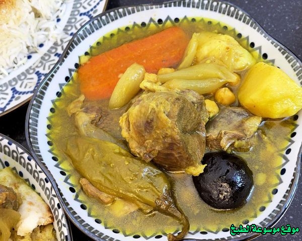http://photos.encyclopediacooking.com/image/recipes_pictureslamb-tashreeb-traditional-food-in-iraq13.jpg